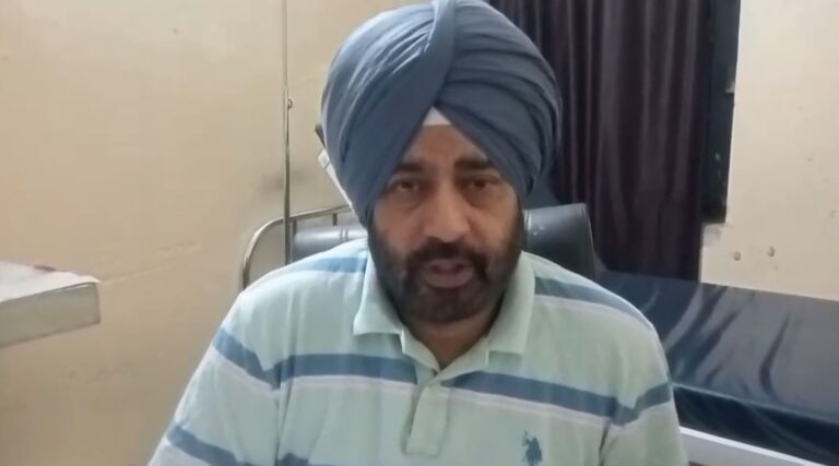 ਹੁਸ਼ਿਆਰਪੁਰ ’ਚ ਤੇਜ਼-ਰਫਤਾਰੀ ਕਾਰਨ ਤਿੰਨ ਦੀ ਗਈ ਜਾਨ/ ਬੇਕਾਬੂ ਤੇਜ਼ ਰਫਤਾਰ ਟਿੱਪਰ ਨੇ ਚਾਰ ਜਣਿਆਂ ਨੂੰ ਮਾਰੀ ਟੱਕਰ/ ਤਿੰਨ ਦੀ ਹੋਈ ਮੌਤ, ਇਕ ਦੀ ਹਾਲਤ ਗੰਭੀਰ, ਪੁਲਿਸ ਕਰ ਰਹੀ ਜਾਂਚ