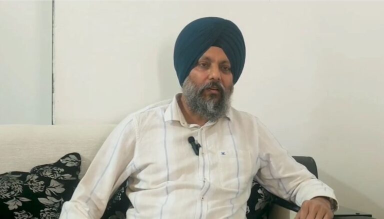 ਗੁਰਦਾਸਪੁਰ ਦੇ ਨਿੱਜੀ ਸਕੂਲ ’ਤੇ ਲੱਗੇ ਬੱਚੇ ਨਾਲ ਕੁੱਟਮਾਰ ਦੇ ਇਲਜ਼ਾਮ/ ਹਸਪਤਾਲ ’ਚ ਦਾਖ਼ਲ ਬੱਚੇ ਦੇ ਮਾਪਿਆਂ ਨੇ ਮੰਗਿਆ ਇਨਸਾਫ਼/ ਪ੍ਰਿੰਸੀਪਲ ਨੇ ਦੋਸ਼ ਨਕਾਰੇ, ਕਿਹਾ, ਗਲਤੀ ਕਾਰਨ ਮਾਰੇ ਸੀ ਥੱਪੜ