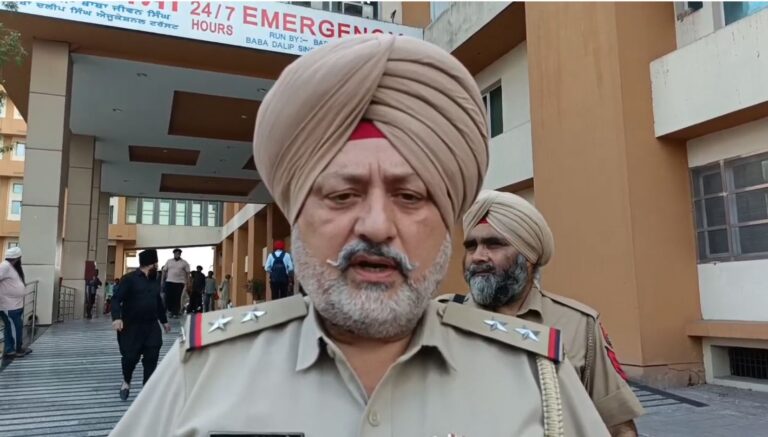 ਤਰਨ ਤਾਰਨ ਦੇ ਪਿੰਡ ਰਟੋਲ ’ਚ ਸਖਸ਼ ਦਾ ਗੋਲੀ ਮਾਰ ਕੇ ਕਤਲ/ ਪੰਚਾਇਤੀ ਜ਼ਮੀਨ ਦੀ ਬੋਲੀ ਨੂੰ ਲੈ ਕੇ ਹੋਈ ਤਕਰਾਰ ਬਾਦ ਚਲਾਈ ਗੋਲੀ/ ਗੋਲੀ ਲੱਗਣ ਕਾਰਨ ਇਕ ਦੀ ਹੋਈ ਮੌਤ, ਦੂਜਾ ਗੰਭੀਰ ਜ਼ਖ਼ਮੀ